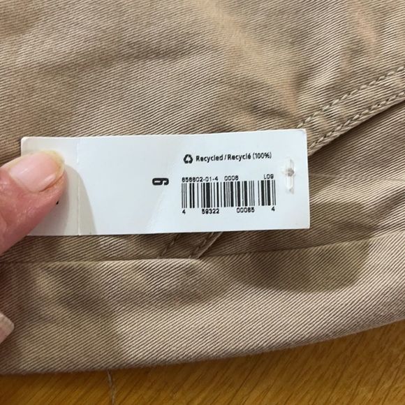 ☀️HOST PIC☀️ Old Navy school uniform short with adjustable waist. - Picture 8 of 8